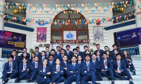 School of Commerce & Management (SCM)