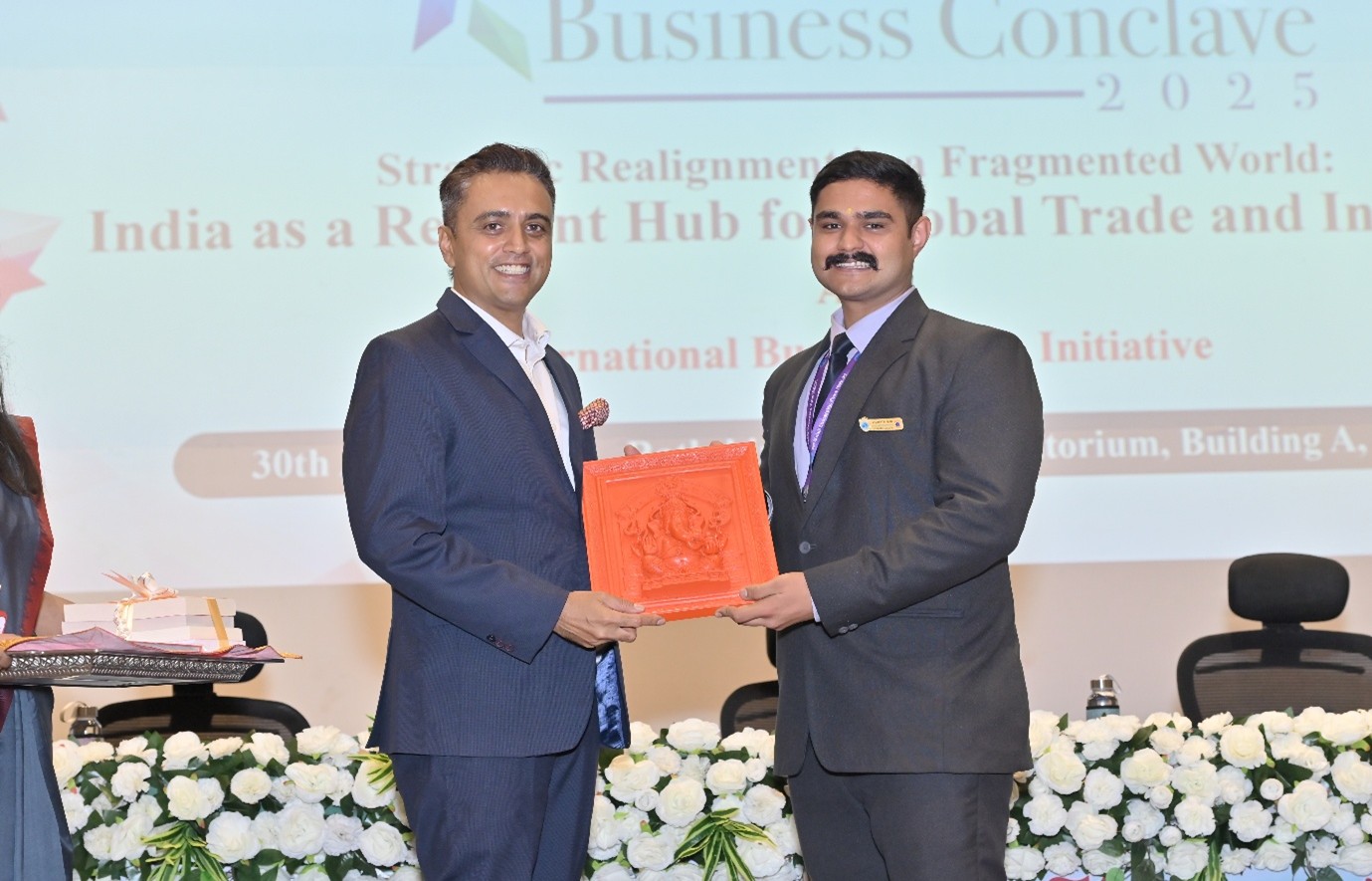 Mr. Niraj Khinvasara, Executive Director, World Trade Centre Pune